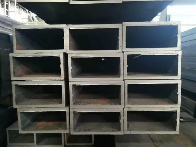 伊川Q235冷拔方管材质特点 适用工程场景分析